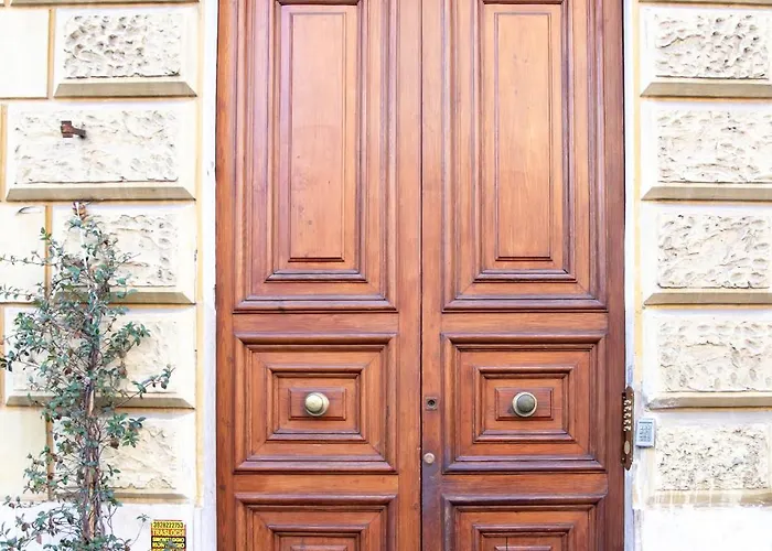 Vaticano Venticinque By Ghor Roma